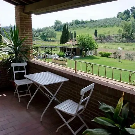 Farma Podere Bucine Lari